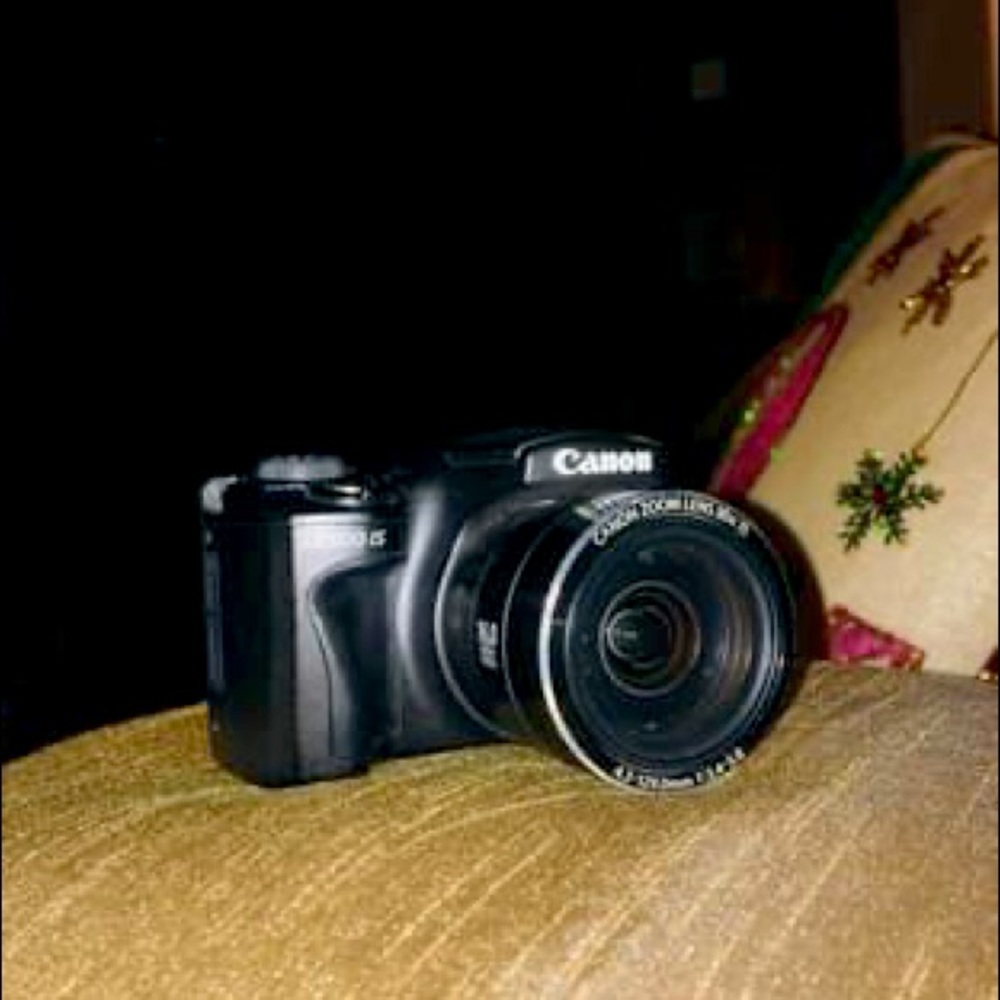 Canon PowerShot SX500 IS 16.0MP Digital Camera Black